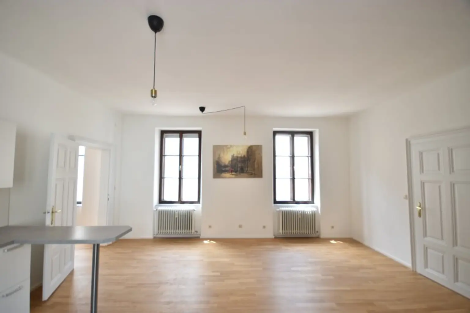 Wohn- Koch- Essbereich - Schöne und Helle 3 Zimmer Altbauwohnung nahe der Linzergasse Miete Rechte Altstadt Salzburg
