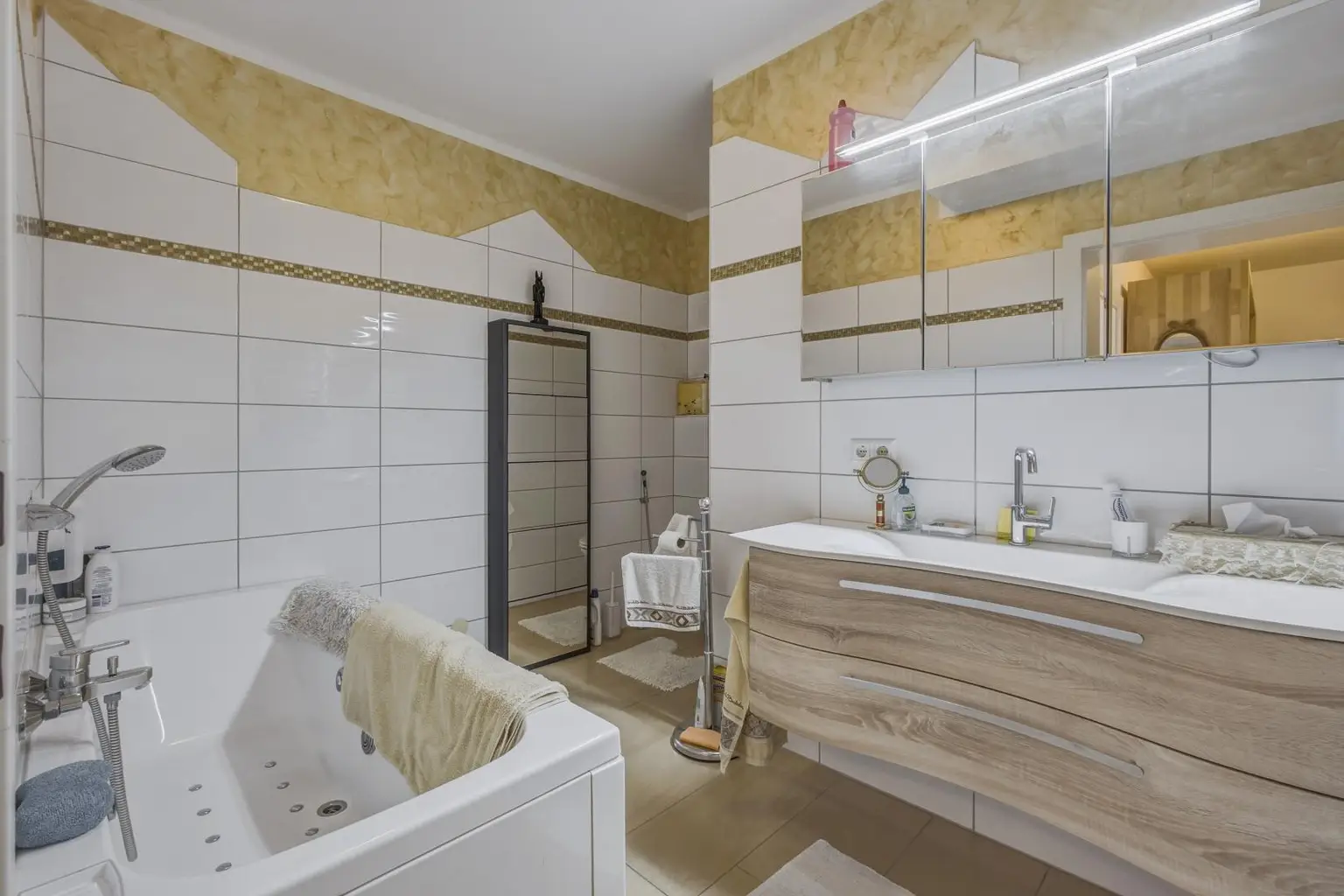 Bad-WC 1