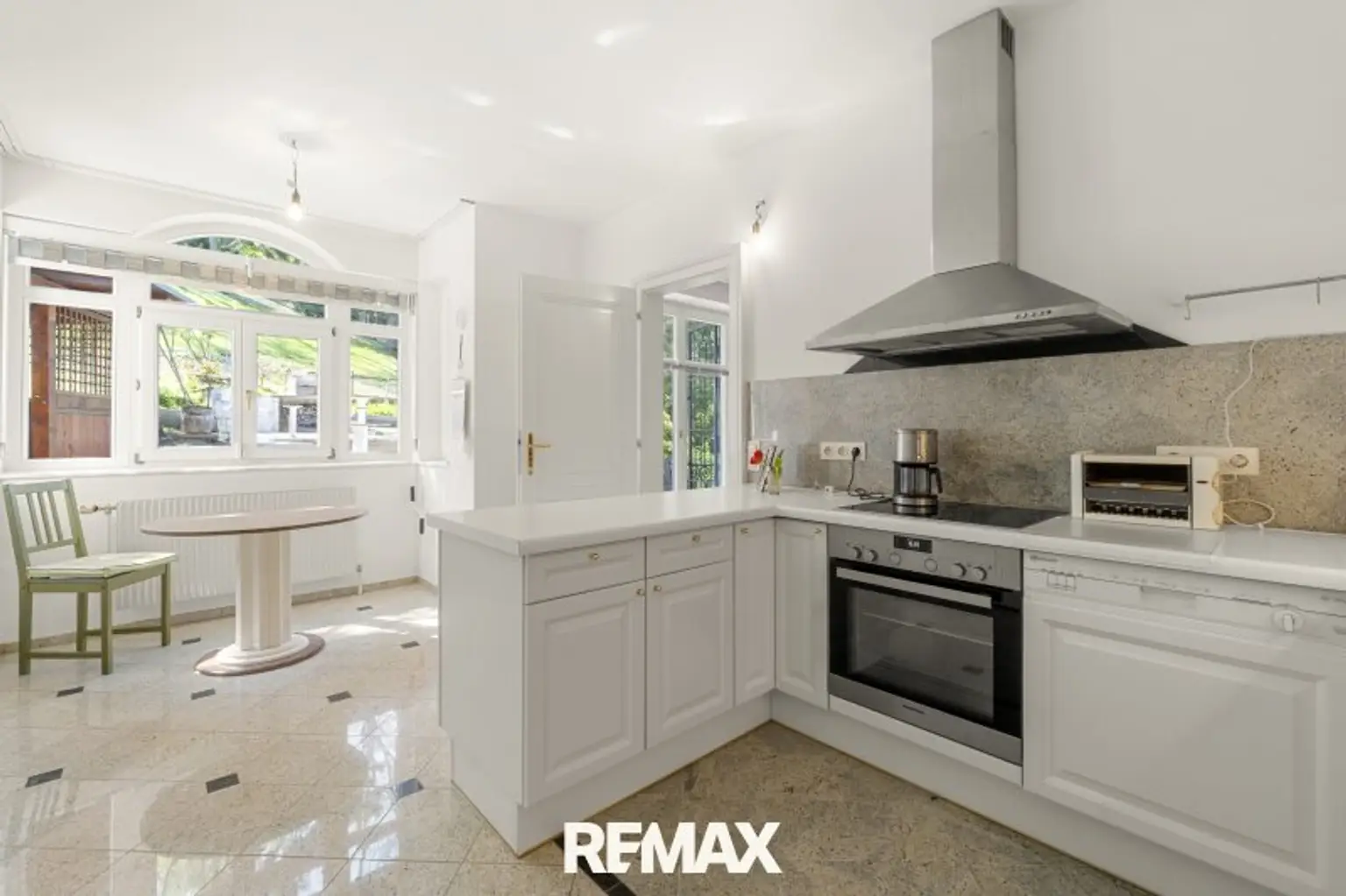 Exklusive Traumvilla im 13. Bezirk – Wien Hietzing