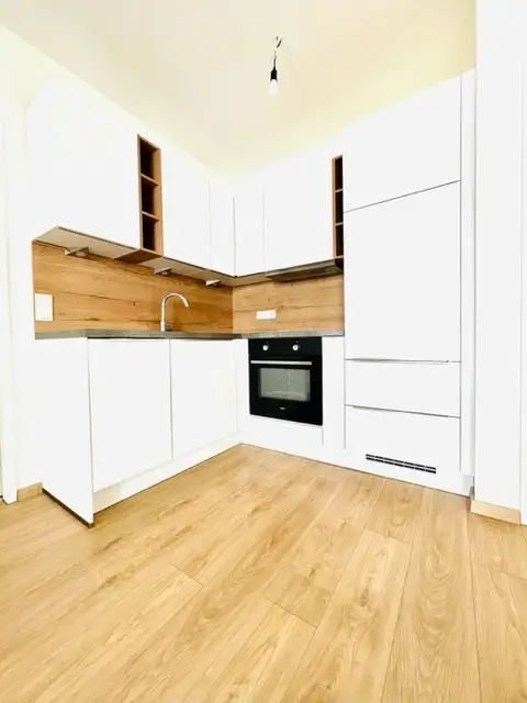 Bild6 | ++ GENIALER WOHNTRAUM ++ TOP ZWEI Zimmer mit LOGGIA | Prima Service Immobilien