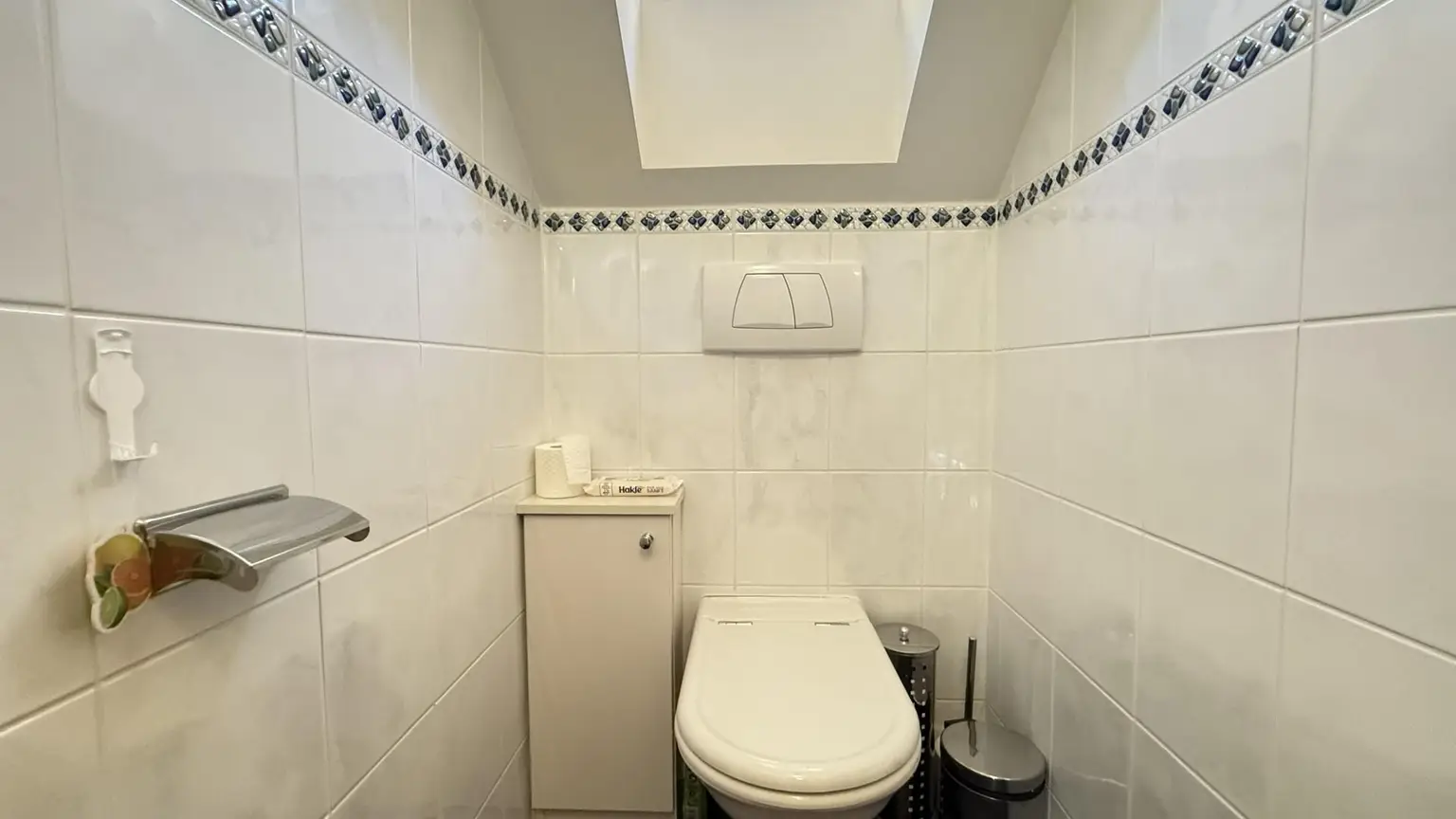 WC Halbstock