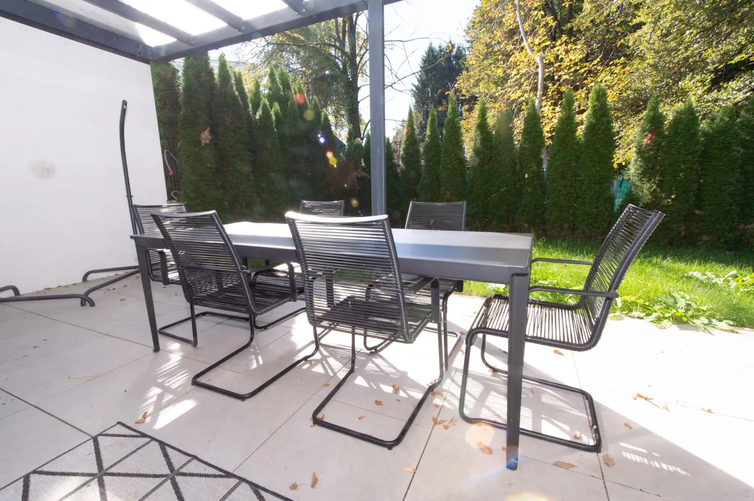 Stylisches Zuhause in Hart bei Graz – modern, bezugsbereit & neuwertig vollmöbliert