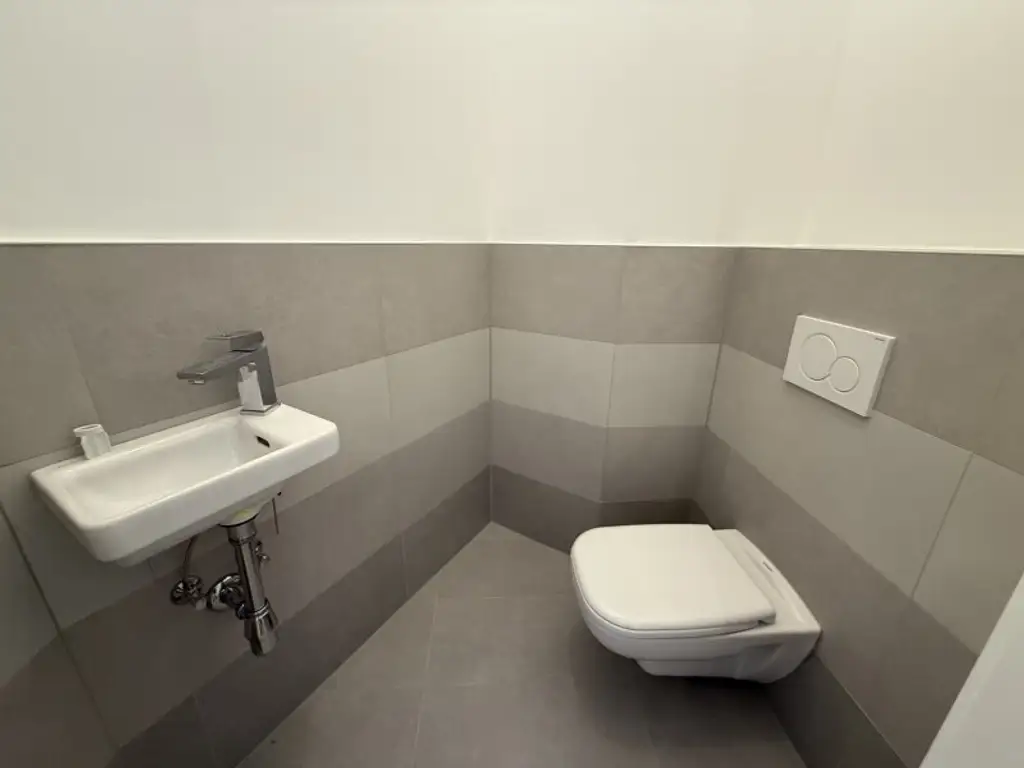 Modernisierte 2-Zimmer-Wohnung in 1020 Wien – Ihr neues Zuhause wartet!