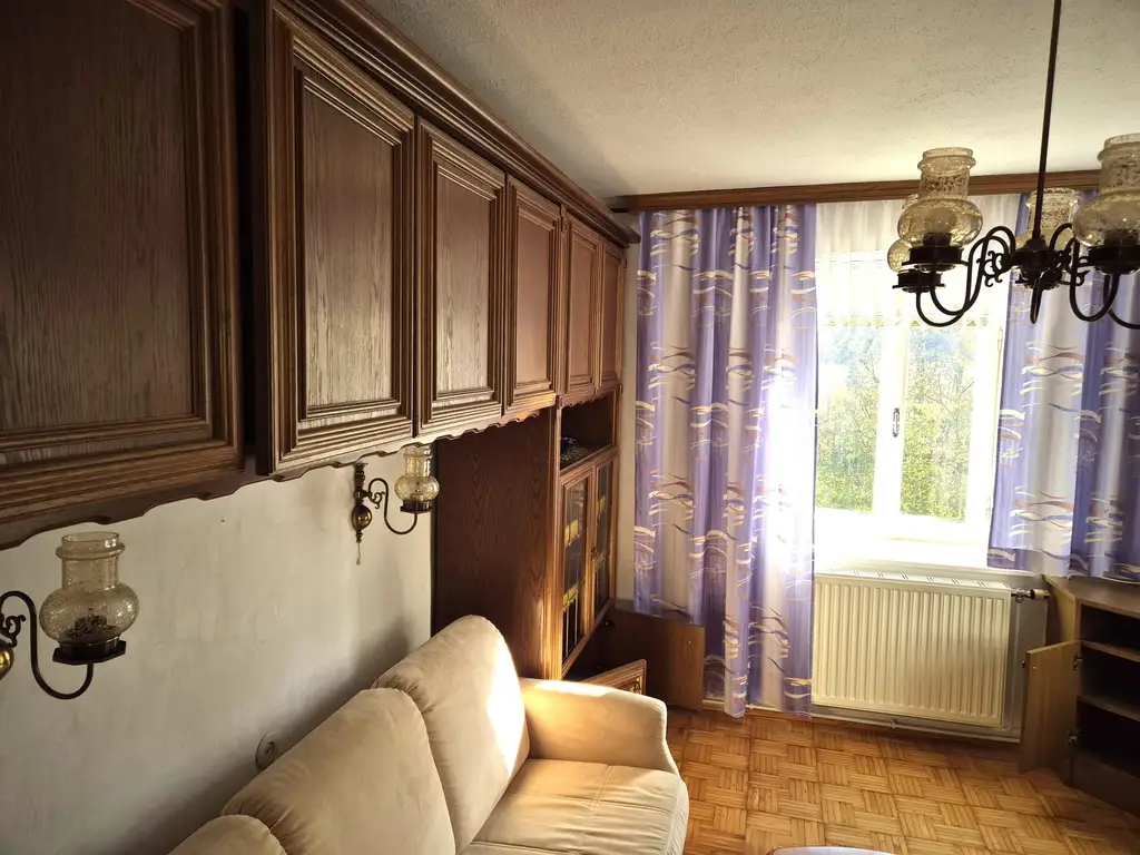 Ein Haus, das Geschichte atmet – und auf seinen neuen Besitzer wartet.