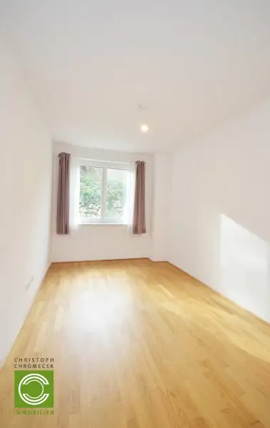 CHRISTOPH CHROMECEK IMMOBILIEN - BRUNN am Gebirge - Erstklassige Gartenmaisonette mit Topausstattung!