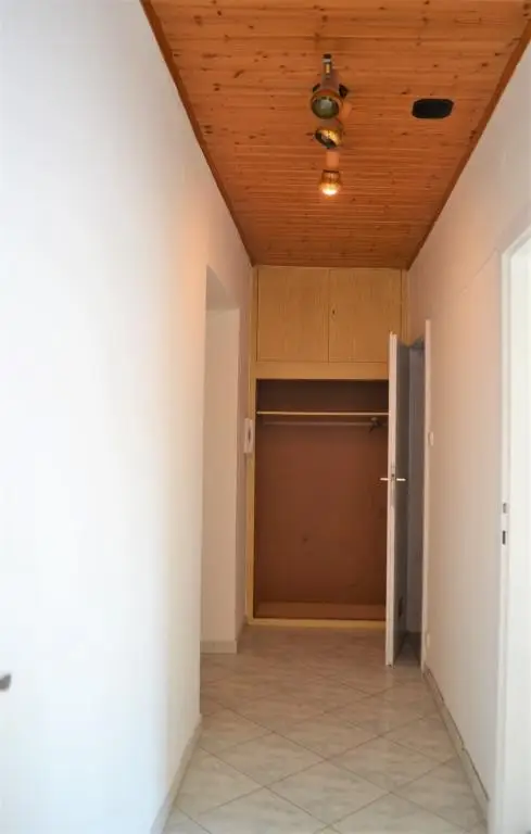 Nette und helle 2 Zimmerwohnung - ideal für Singles und Pärchen!