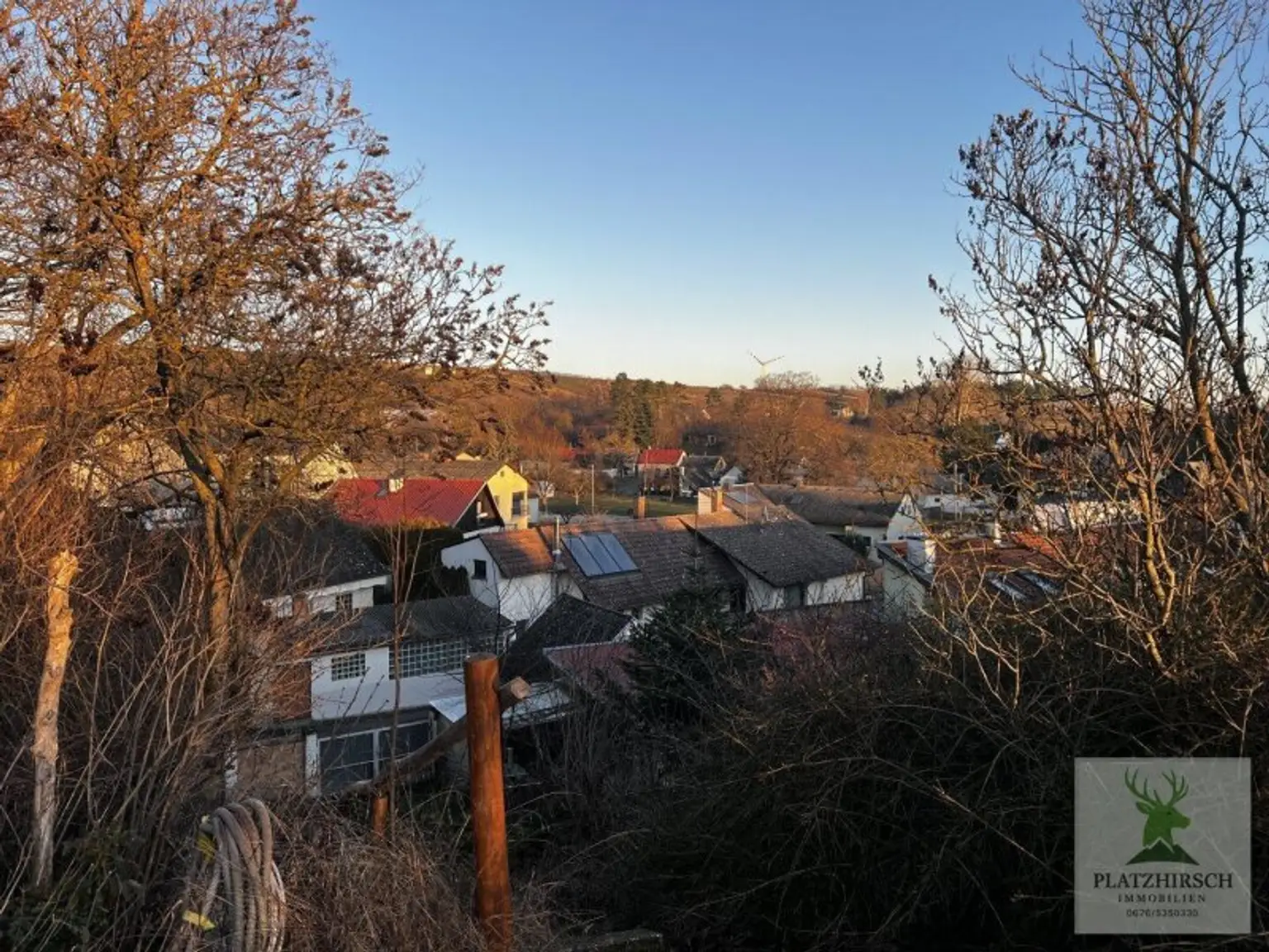 Einzigartiges Liebhaberobjekt mit toskanischem Flair, riesigem Garten, herrlichem Wintergarten, in Prottes - 35 Min von Wien - 8 Minuten von Gänserndorf