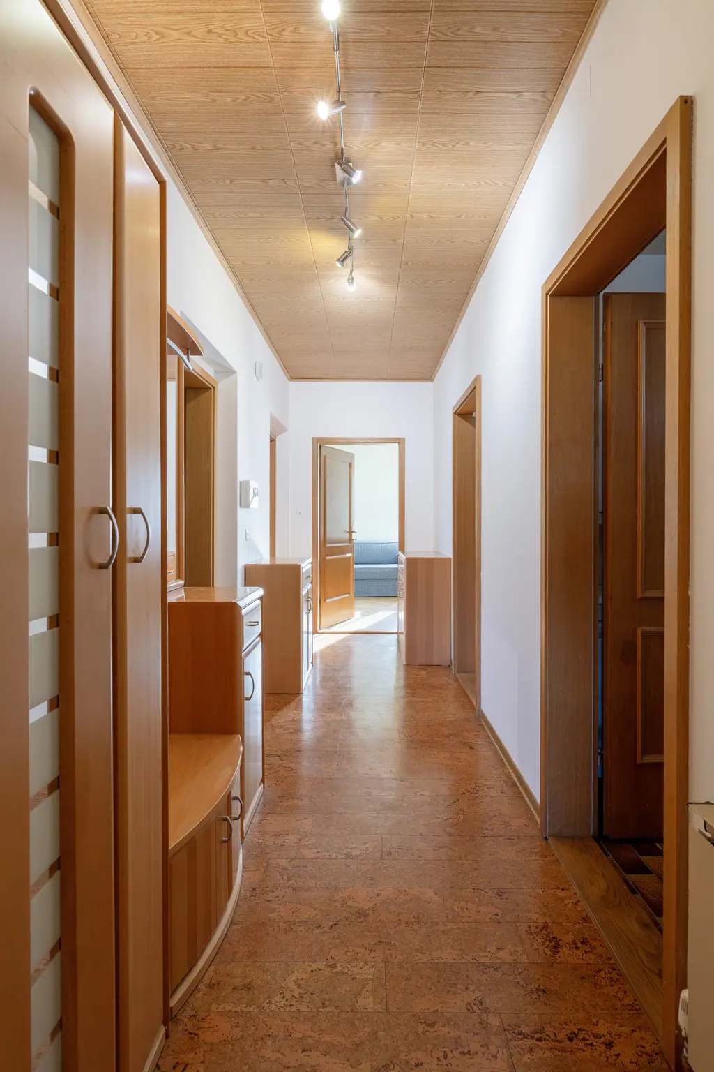 ENTWURF >> Charmantes Einfamilienhaus auf sonnigem Eckgrundstück in Pottendorf 