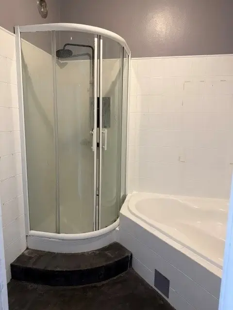Stadtwohntraum ca.92 m²  in bester Ottakringer Lage - Renovierungsbedürftiges Juwel mit viel Potential !