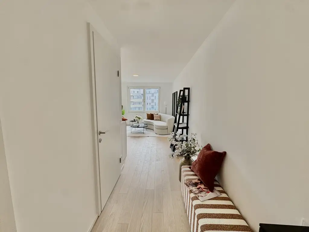 Provisionsfrei: 7. Stock - Laxenburger Straße/Hauptbahnhof - große Zweizimmer-Wohnung