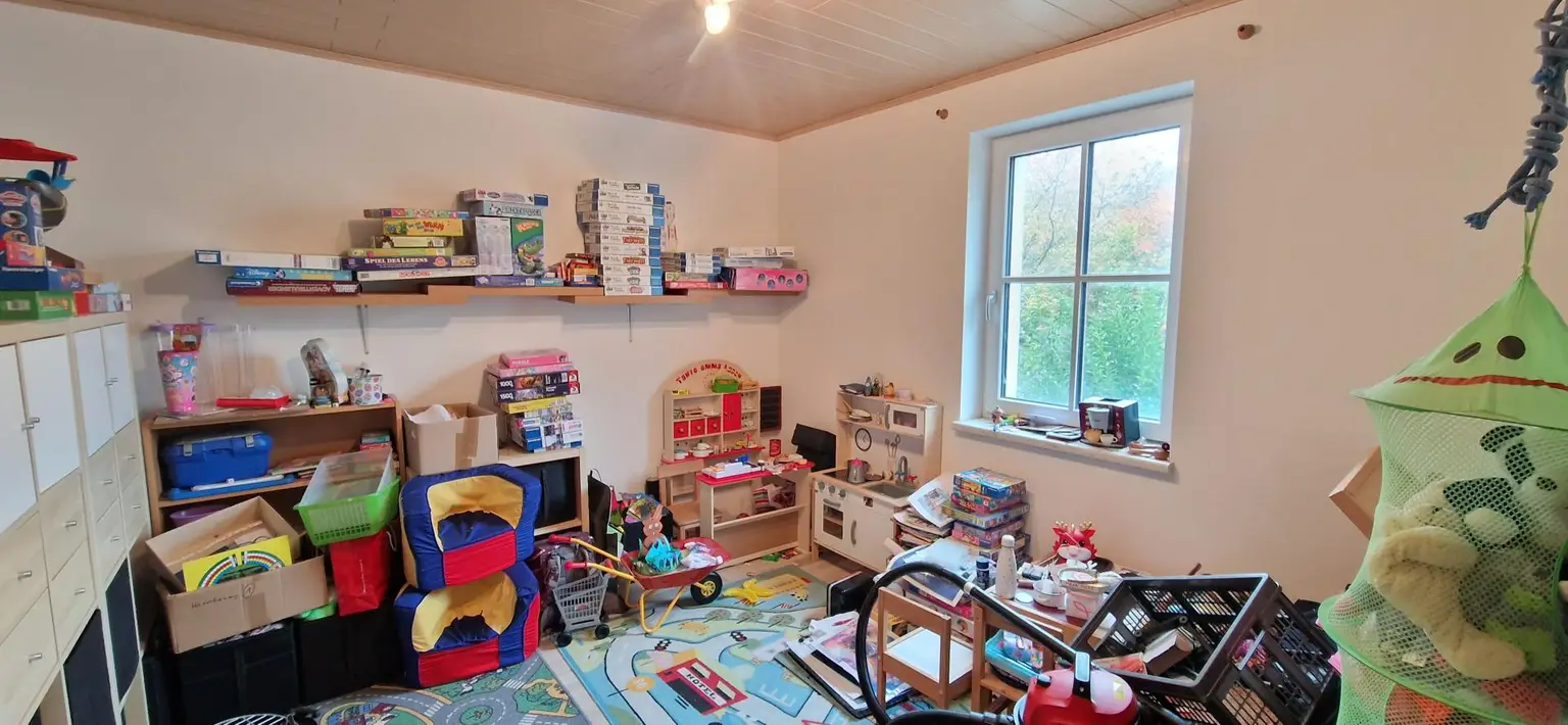 OPEN HOUSE! Nettes Wohnhaus mit viel Platz