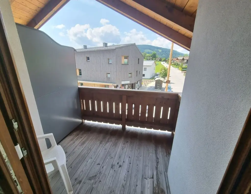 2,5 Zimmer Wohnung mit Balkon in Goldegg-Weng