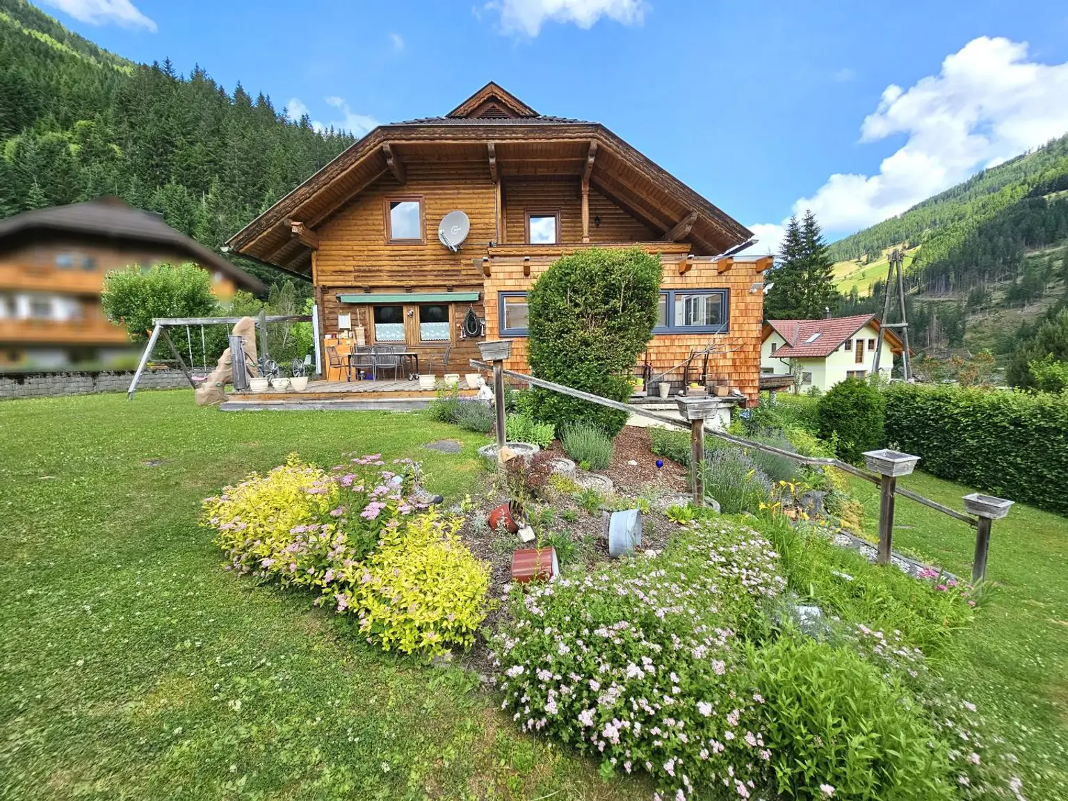 Landhaus mit Chalet-Charakter am Fuße der Turracher Höhe