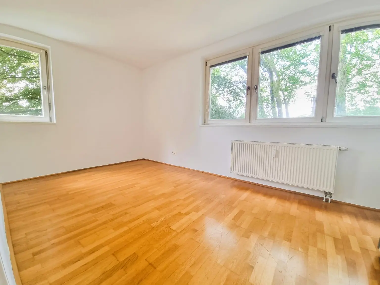 Erstklassiges Wohnen in Parsch – 3 Zimmer, Balkon, TG & mehr