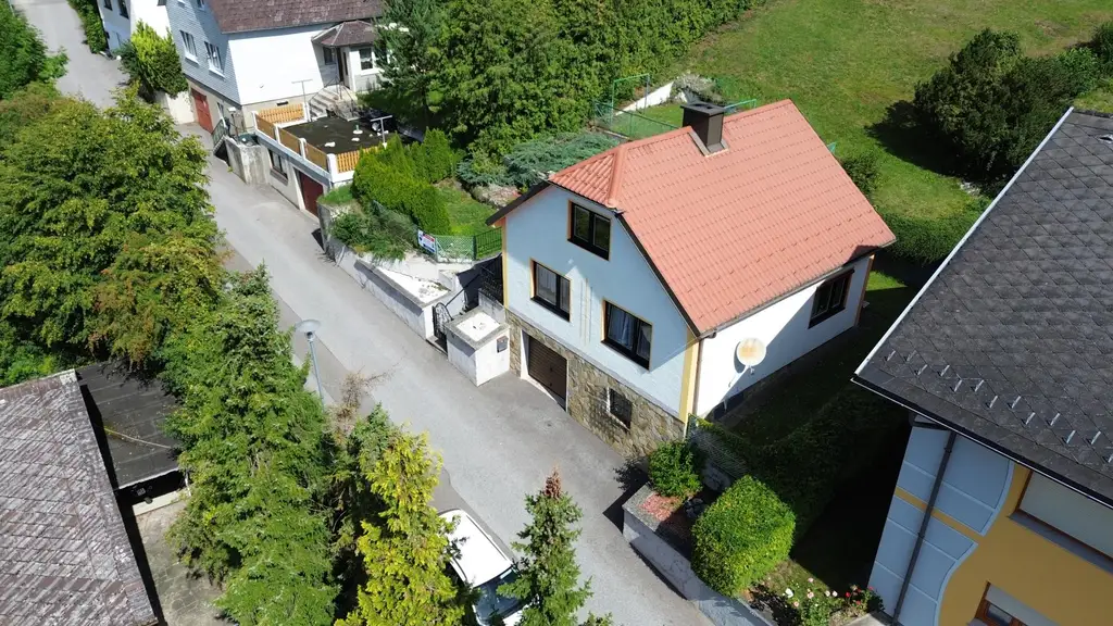 Einfamilienhaus mit idyllischem Weitblick ins Grüne
