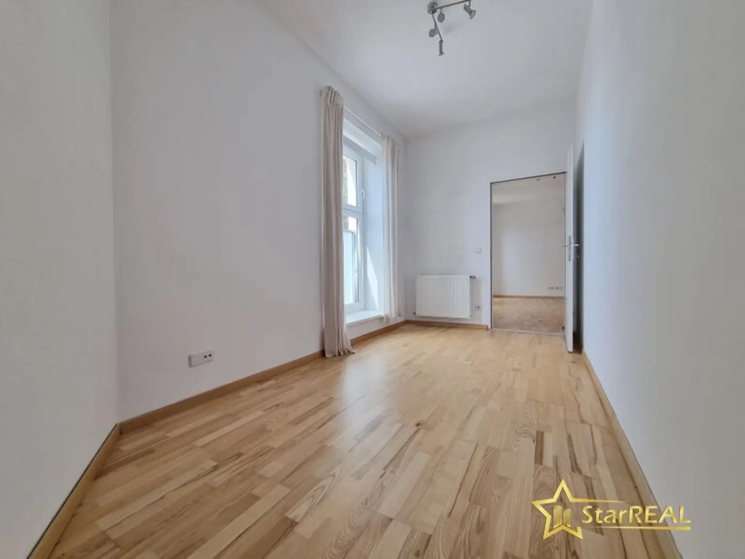 SENIORENWOHNUNG! UNBEFRISTETE HAUPTMIETE. NAHE U6 - BITTE SCHRIFTLICH ANFRAGEN!