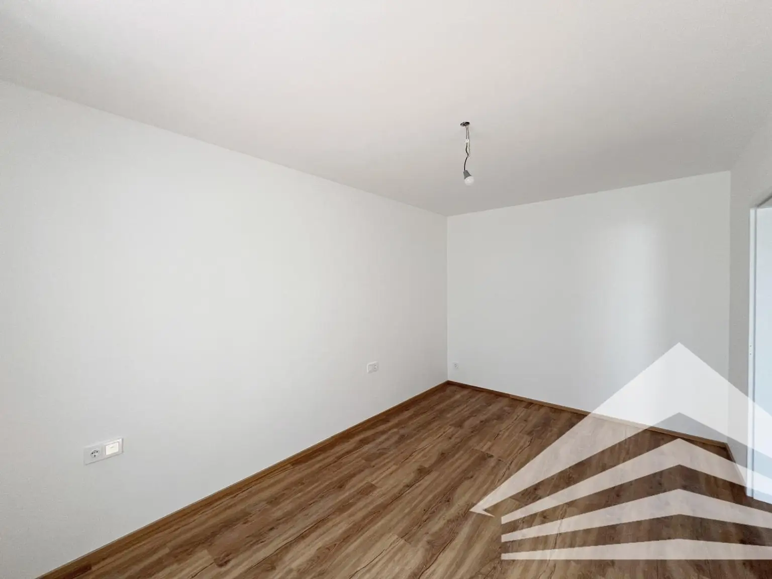 Wunderschöne 2-Zimmer Wohnung mit großem Balkon in Puchenau!