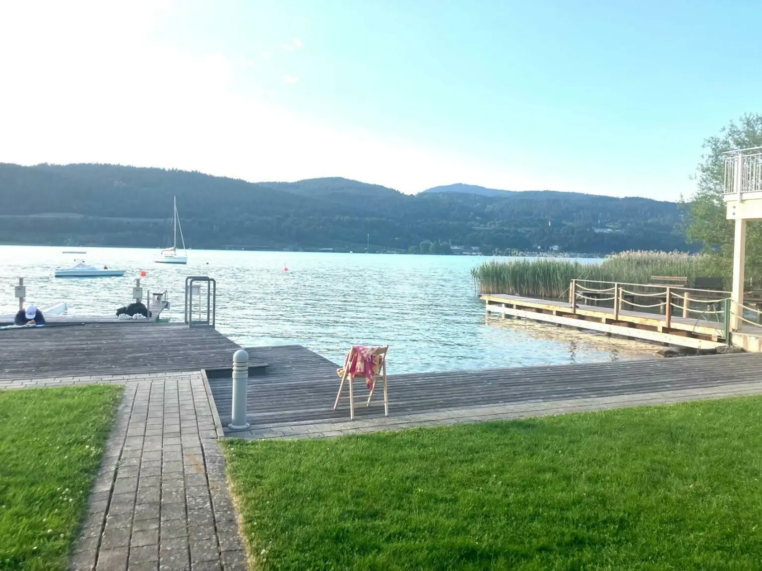 Schiefling - Penthouse Wohnung mit Seeblick und Privatstrand am Wörthersee