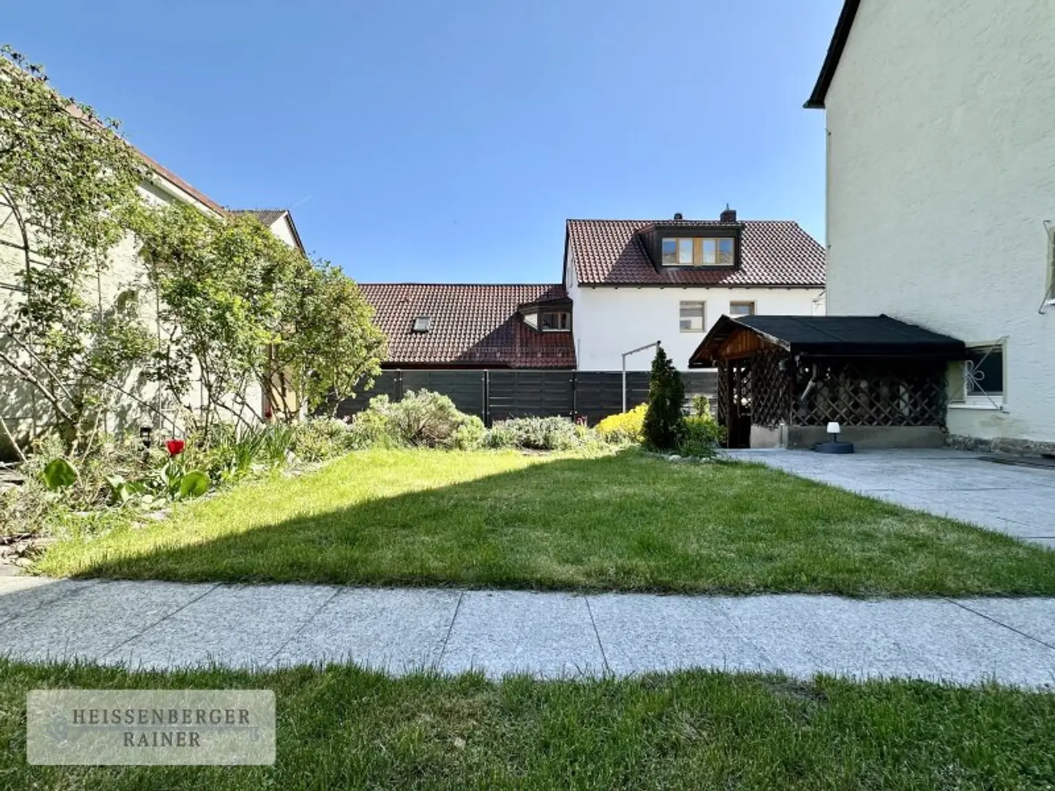 PROVISIONSFREI /// REHBÜHL, GROSSZÜGIG & FLEXIBEL /// 6 ZIMMER, 2 -3 BÄDER /// SOFORT BEZUGSFERTIG