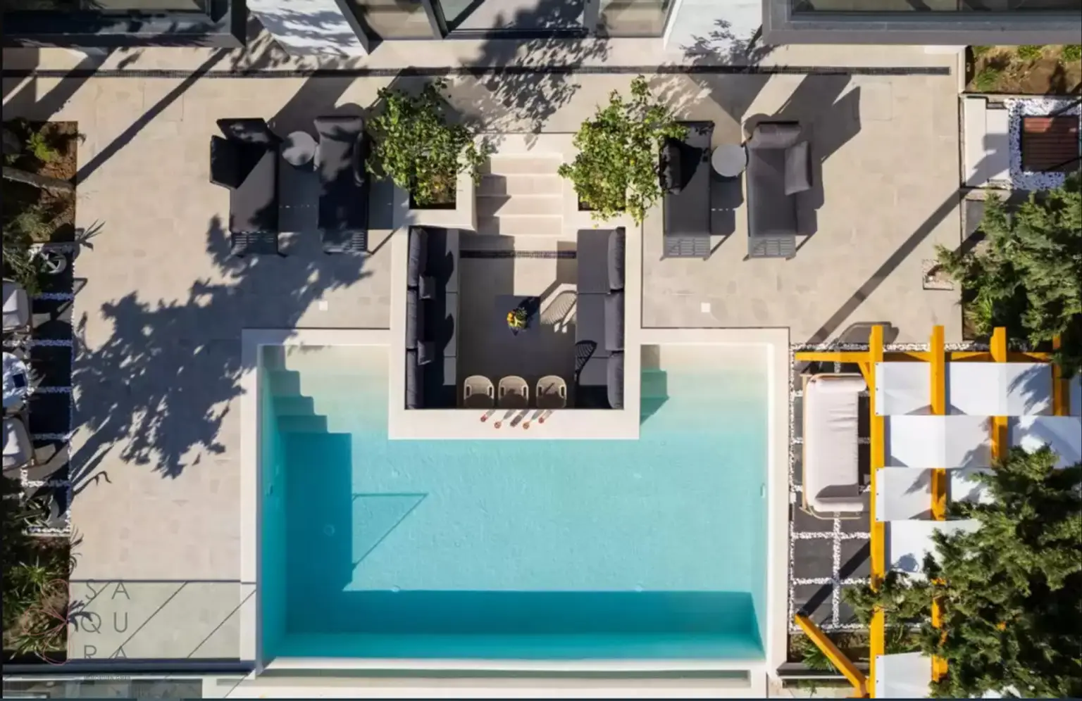 Exklusivität direkt am Meer – Moderne Luxusvilla bei Zadar mit 6 Suiten & Investmentpotenzial