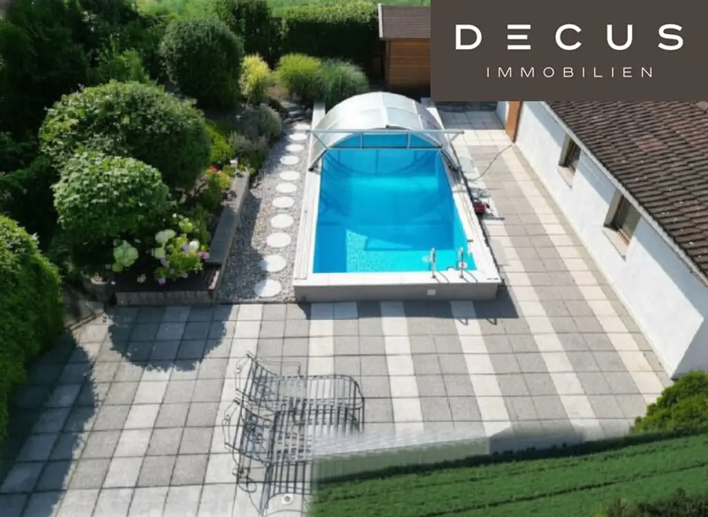 Gepflegtes Haus mit Garten, Pool und Wellness