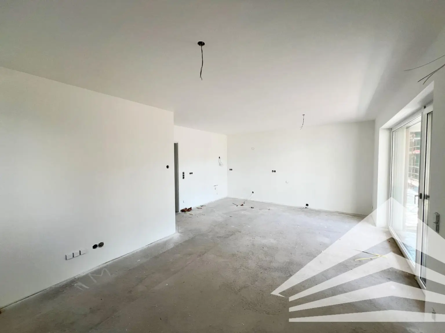 Hochwertig ausgestattete 3-Zimmer Wohnung mit großem Balkon in Puchenau!