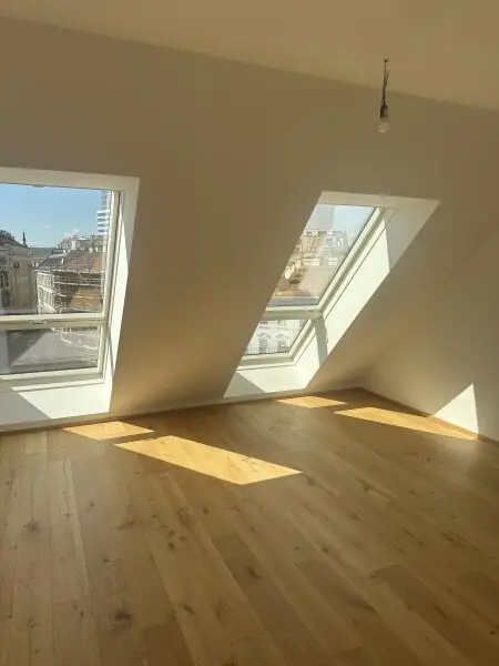 Traumdomizil in Wien: Maisonette mit Whirlpool, Sauna & Panoramablick!