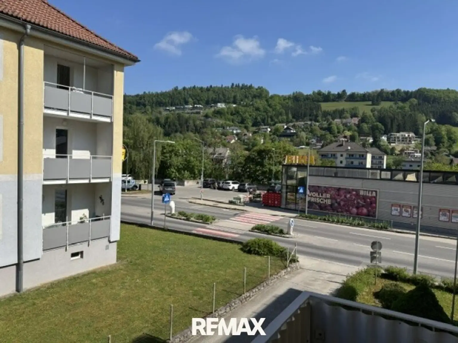 Blick Balkon - Billa