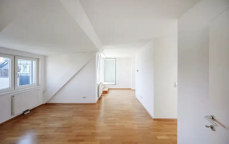 Zimmer IV