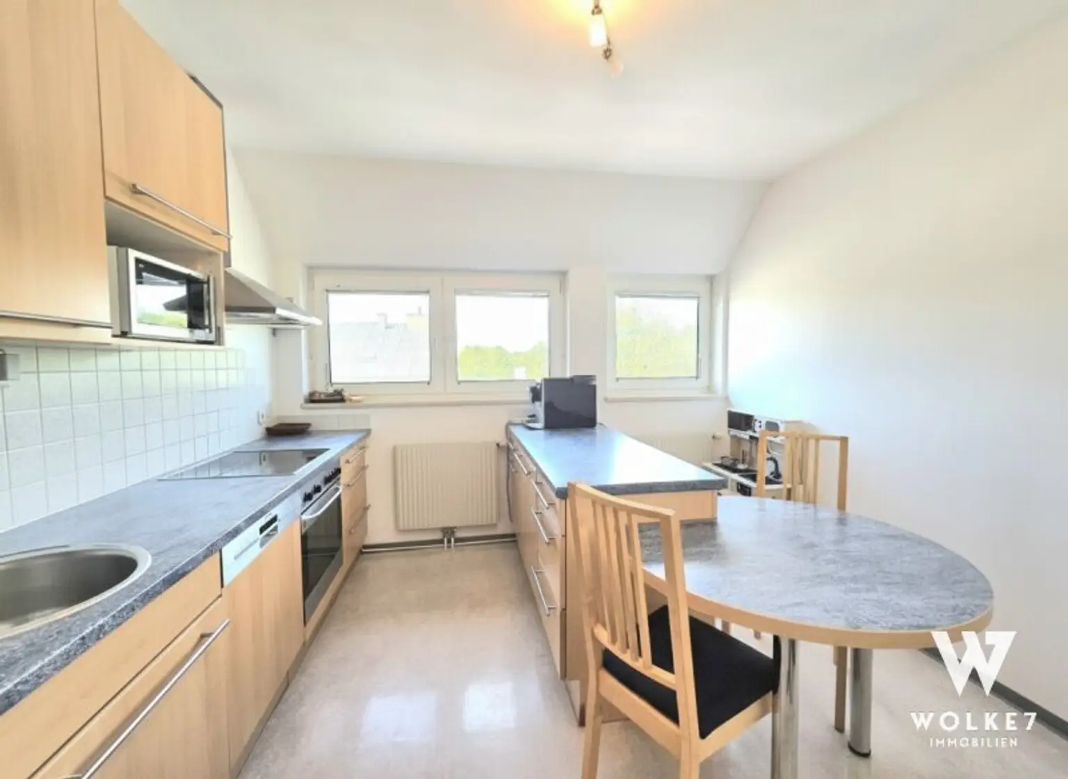 Zentrale 3-Zimmer-Wohnung in Korneuburg | ca. 76,35 m2 | Tiefgaragenplatz | Balkon | Fahrradraum