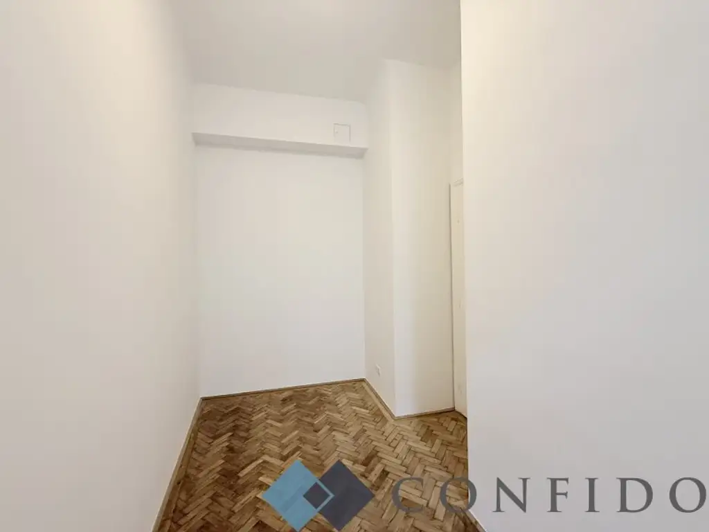Erstbezug nach Generalsanierung - Herrliche Altbauwohnung in der Albertgasse!