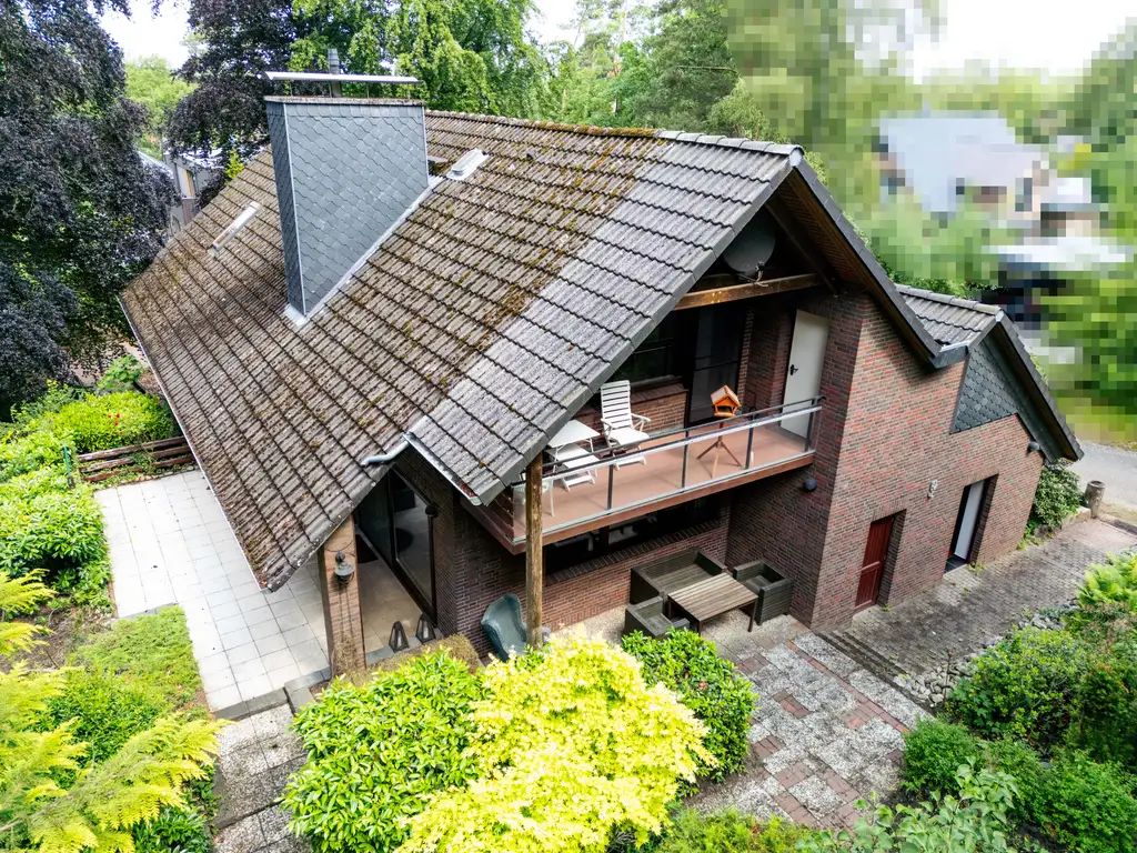 Wohnen im Waldparadies- Architekten Zweifamilienhaus in Ruhe & Natur pur in Sprötze