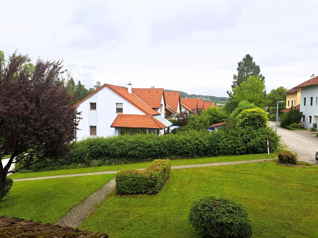 helle 3-Zimmer-Wohnung (68 m²) mit Loggia und Garage - Ortszentrum Aschach a.d.Steyr