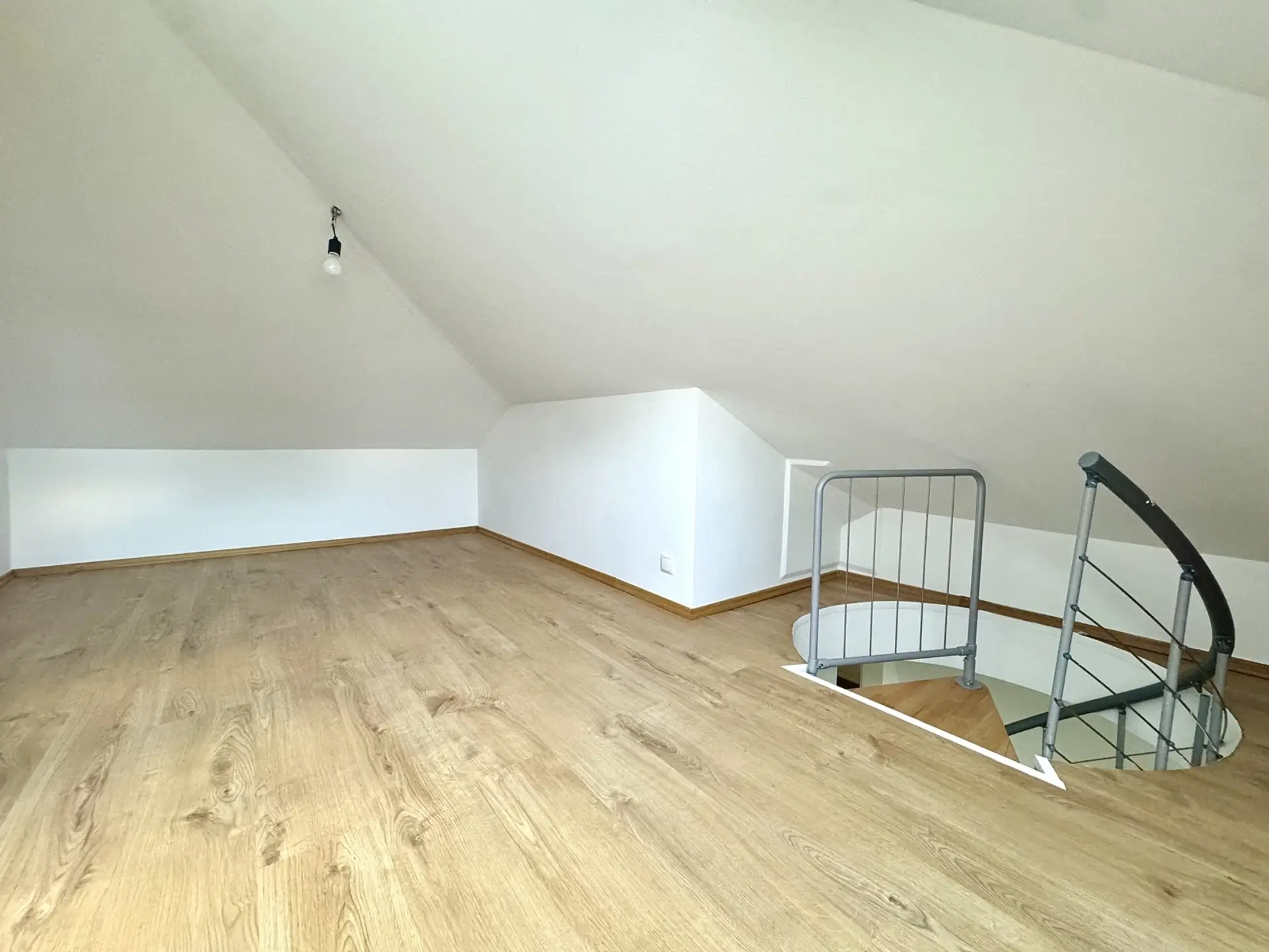 20250325_144658425_iOS