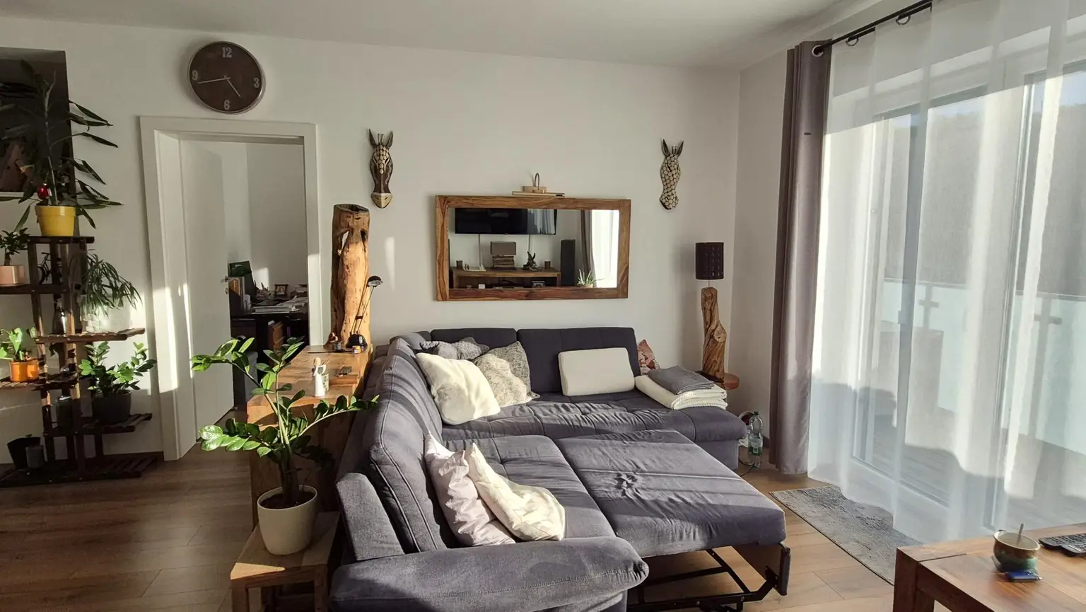 HELLE, FAMILIENTAUGLICHE WOHNUNG AM RIEDERBERG
