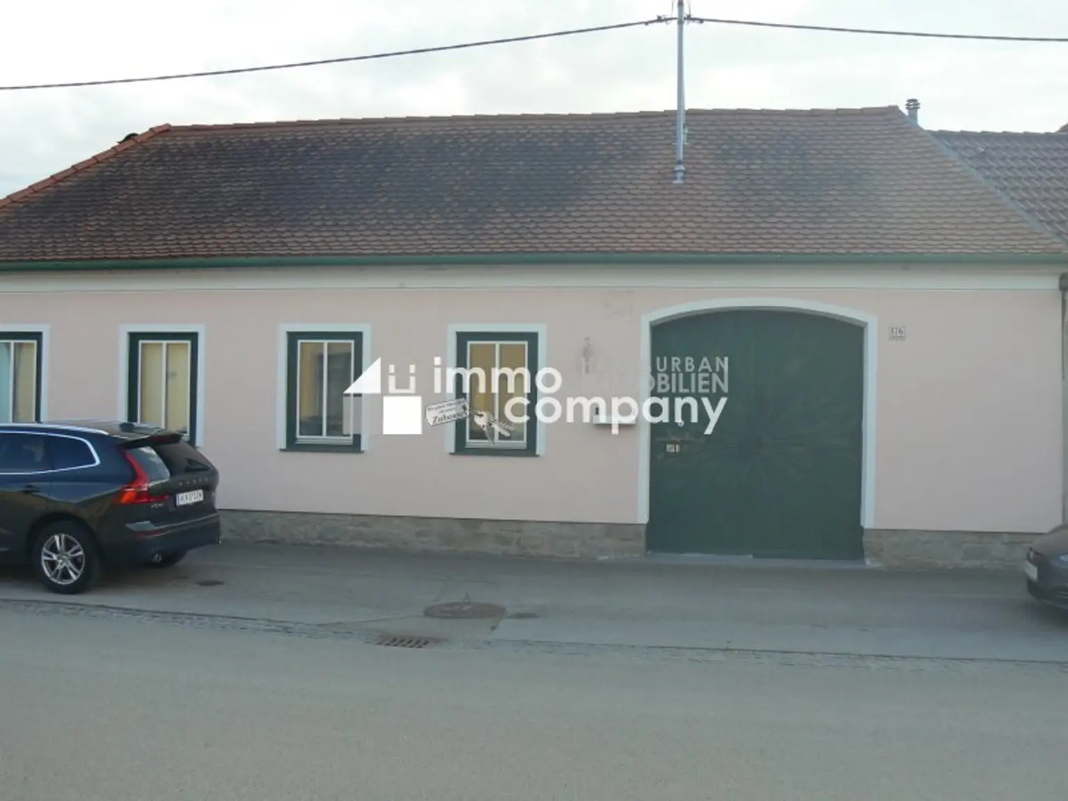 Einfamilienhaus in Großkadolz: Sanierungsbedürftig, 110m² für nur 84.000€!