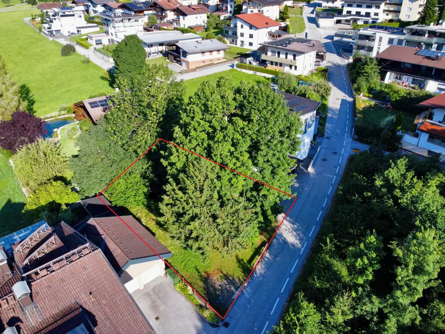 Wohnen am Waldrand – Ruhiges und sonniges Baugrundstück in Wiesing