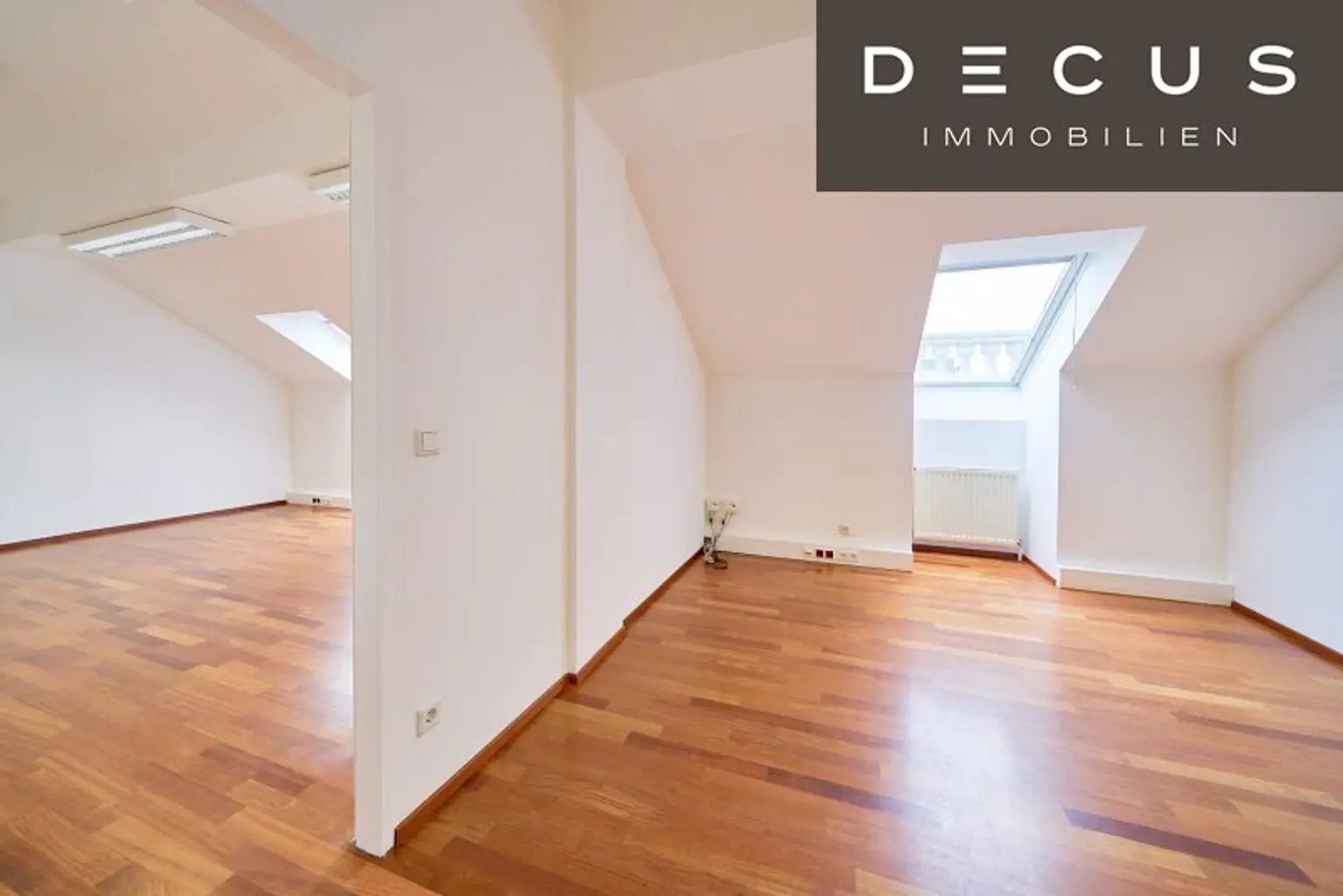 + + + NUSSDORFER PLATZ + + + hochwertiges 5-Raum-Büro + + + gekühlt + + +