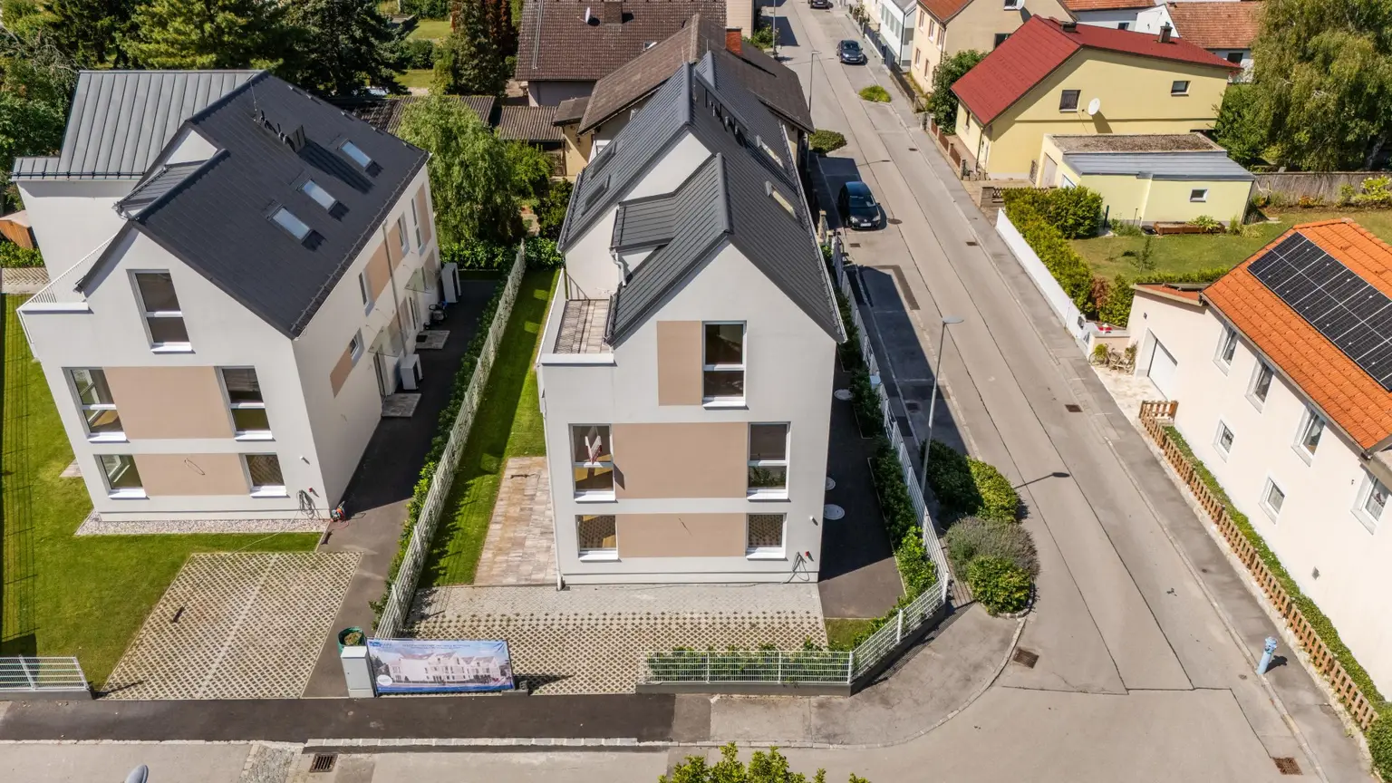 "Exklusive Neubau-Doppelhäuser in Stockerau – 6 Zimmer nahe S-Bahn"