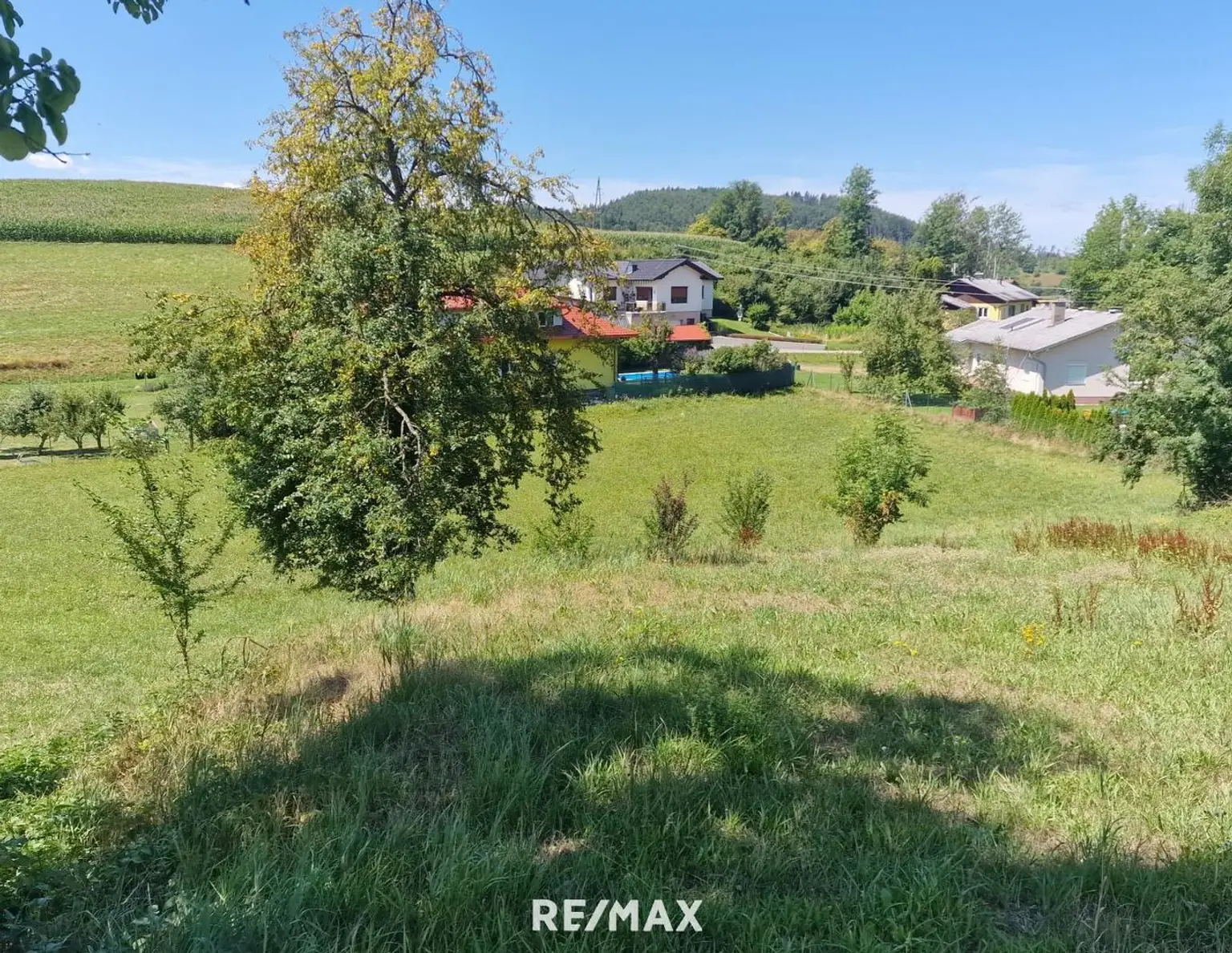 Traumhaftes, ca. 3.109 m² großes Baugrundstück mit Blick auf die Karawanken im Bezirk Völkermarkt
