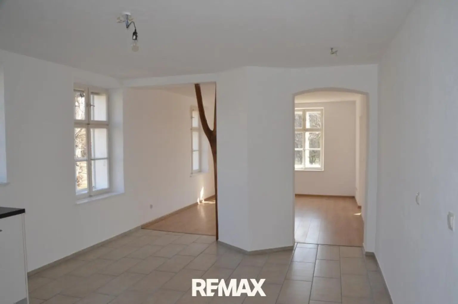 Essplatz_Blick Richtung Wohnraum