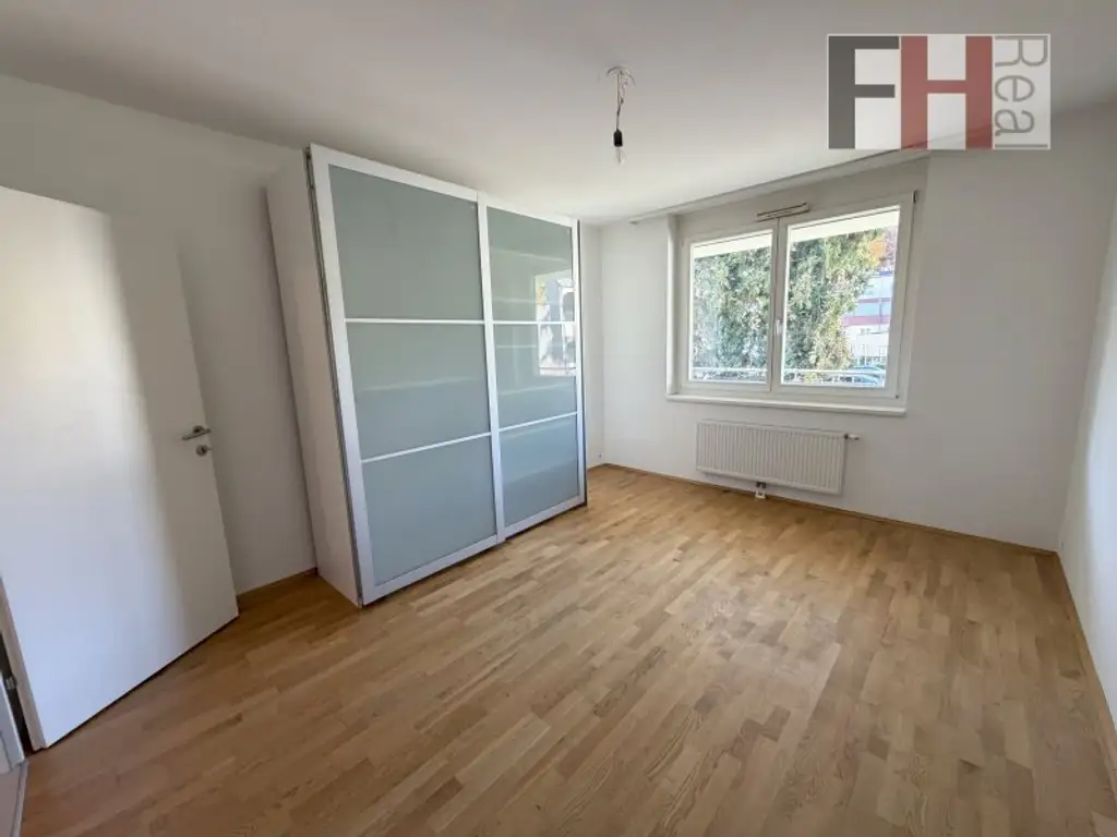 Traumhafte Terrassenwohnung in Purkersdorf – 3 Zimmer, großer Balkon !