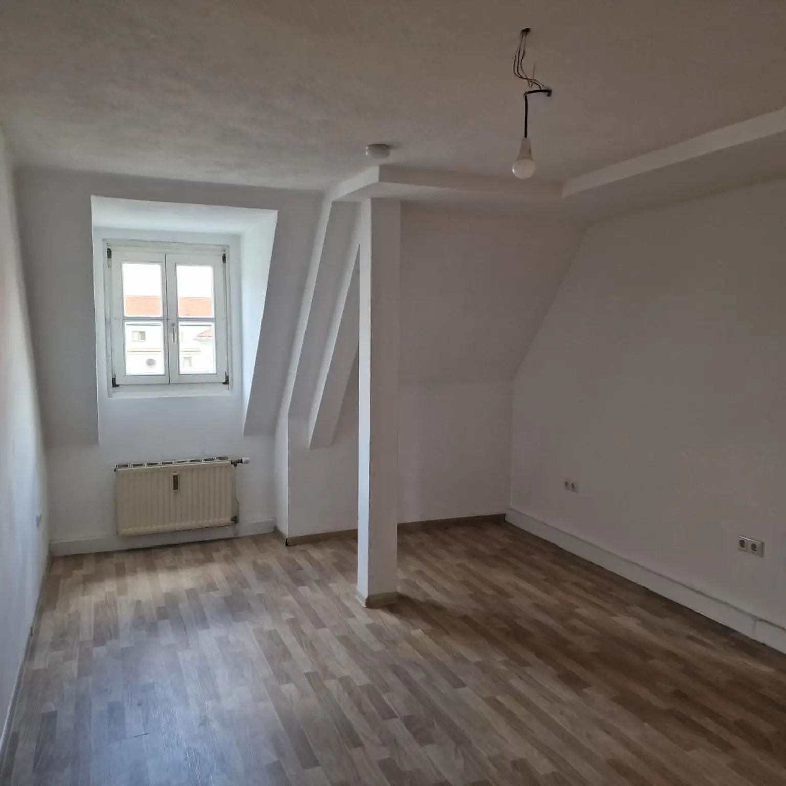 Großzügige 3-Zimmer-Wohnung mit Gartenmitbenützung!