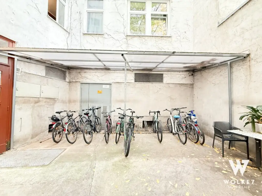 NOTVERKAUF! 2-ZIMMER-ALTBAUWOHNUNG IN TOPLAGE