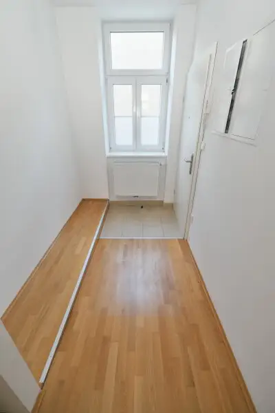 AKH Nähe! UNBEFRISTET generalsaniert 2 Zimmer