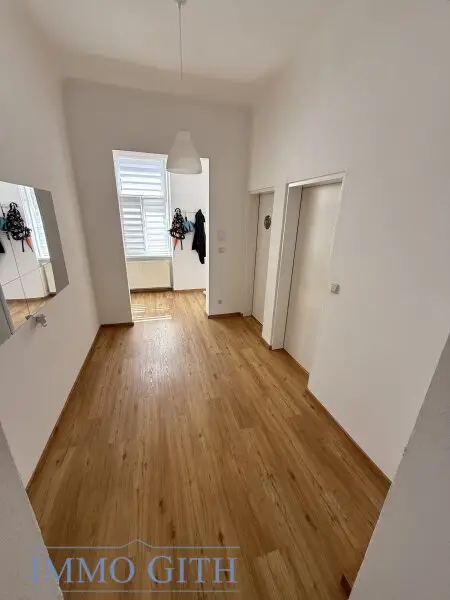UNBEFRISTETE 2-ZIMMER-WOHNUNG MIT LIFT & U1 „ALTES LANDGUT“ VOR DER TÜR – 1100 WIEN ZU MIETEN!