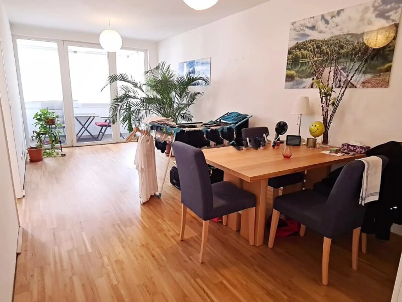 WAGRAMER STRASSE, sonnige 64 m2 Neubau mit 4 m2 Loggia, 3 Zimmer, Komplettküche, Wannenbad, Parketten, U1-Nähe