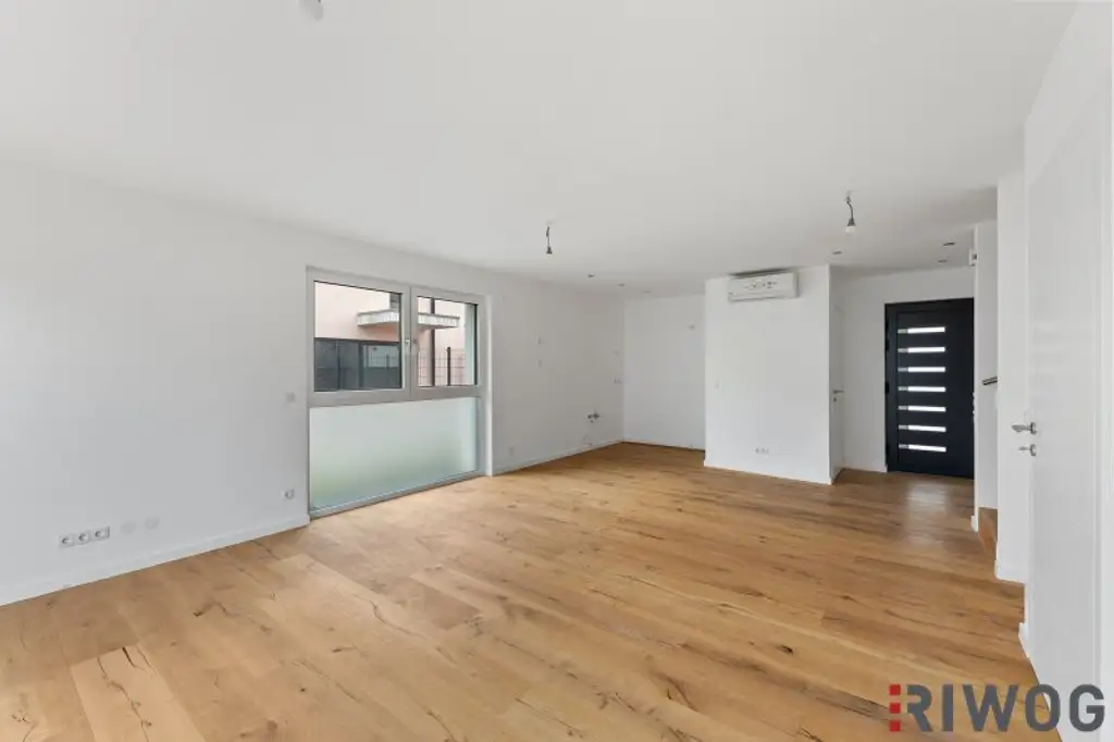*Niedrigenergiehaus*EXKLUSIVE Ausstattung*ERSTBEZUG*inklusive 1 Stellplatz