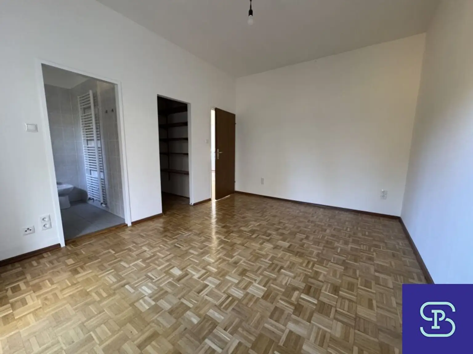 Provisionsfrei: Renoviertes 160m² EFH + 80m² Keller und wunderschönem Garten in Top-Grünlage - 1130 Wien