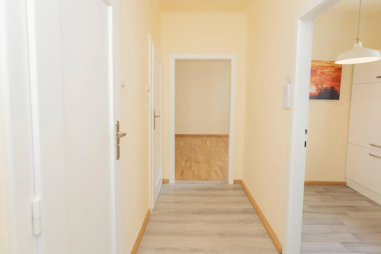 Ruhig. Hell. Zentral. 2-Zimmer-Wohnung mit Lift im 20. Bezirk